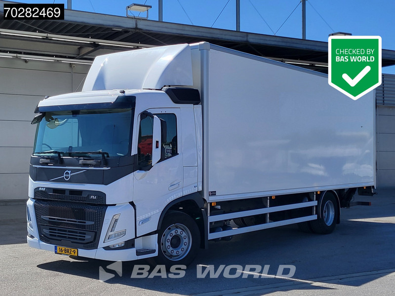 Volvo FM 330 4X2 19.5t NL-Truck 2000kg Ladebordwand LED Navi Euro 6 - Box truck: picture 1 Volvo FM 330 4X2 19.5t NL-Truck 2000kg Ladebordwand LED Navi Euro 6 - Box truck: picture 1