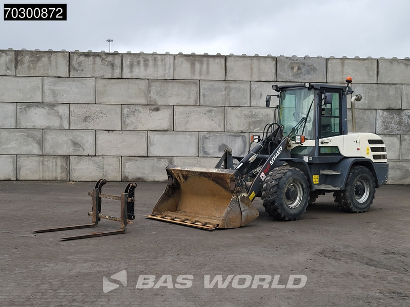 Yanmar TL80 4-1 Buckets + Forks - Wheel loader: picture 2 Yanmar TL80 4-1 Buckets + Forks - Wheel loader: picture 2