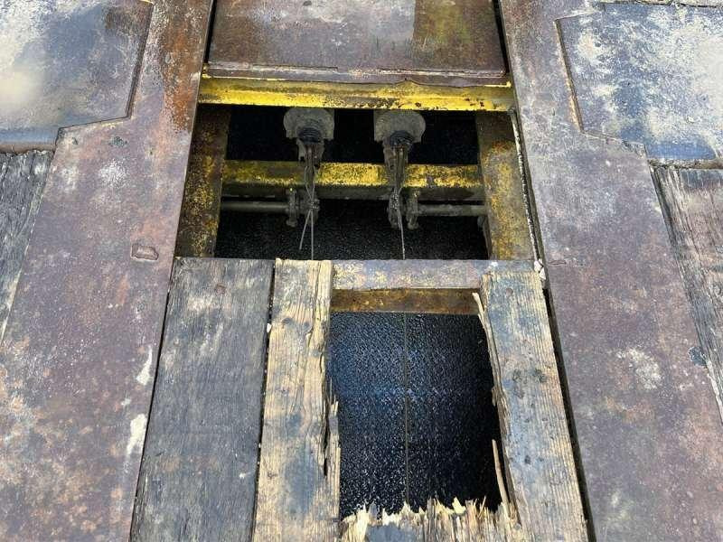 Low loader semi-trailer Actm 2 ESSIEUX: picture 28 Low loader semi-trailer Actm 2 ESSIEUX: picture 28