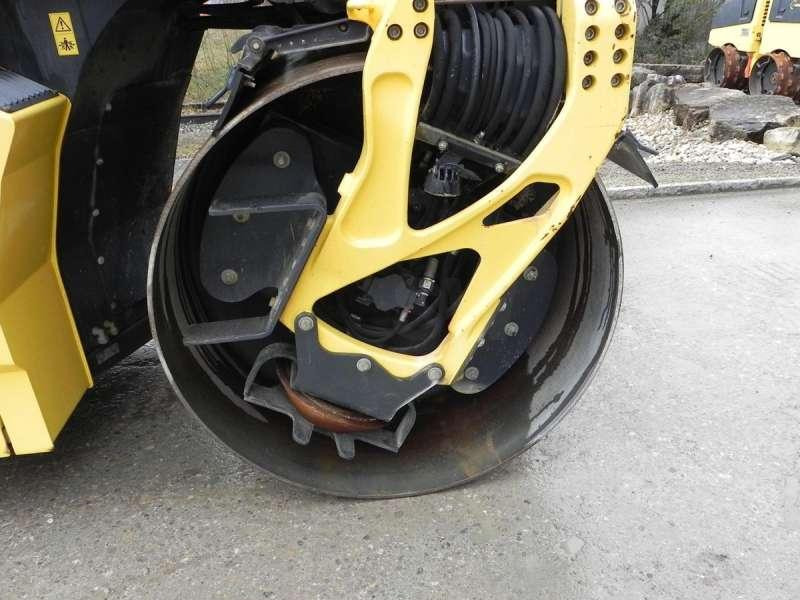 Road roller Bomag BW174AP-4 AM II: picture 7