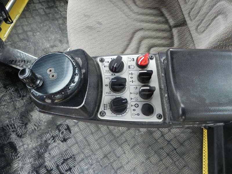 Road roller Bomag BW174AP-4 AM II: picture 13