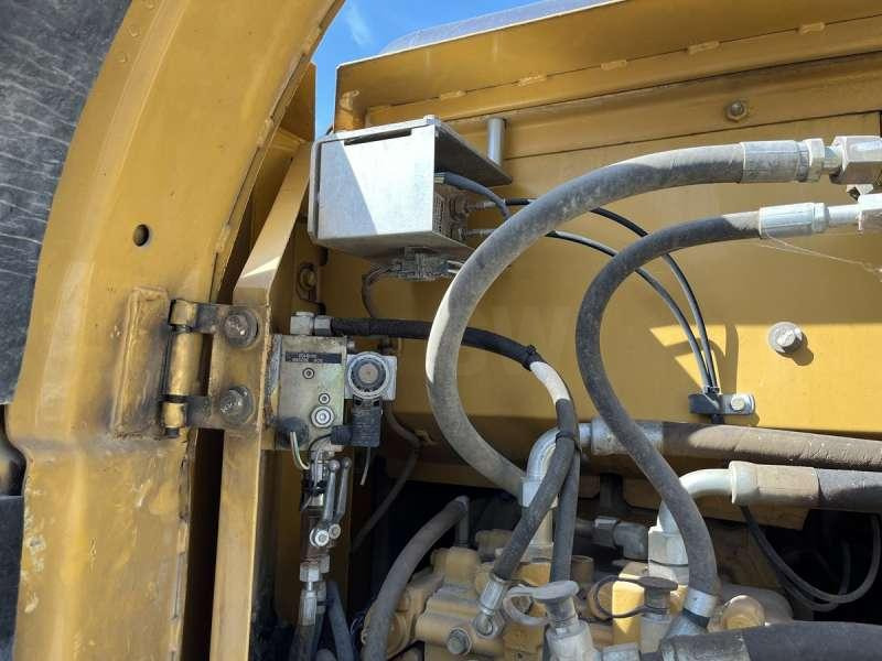 Crawler excavator Caterpillar 312CL: picture 31