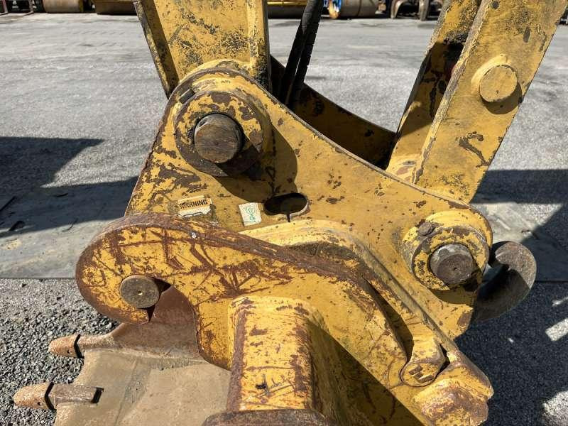 Crawler excavator Caterpillar 312CL: picture 12