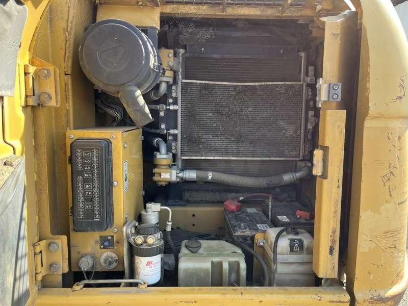 Crawler excavator Caterpillar 312CL: picture 33