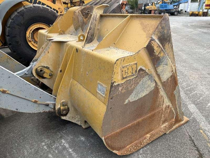 Wheel loader Caterpillar 962K: picture 12