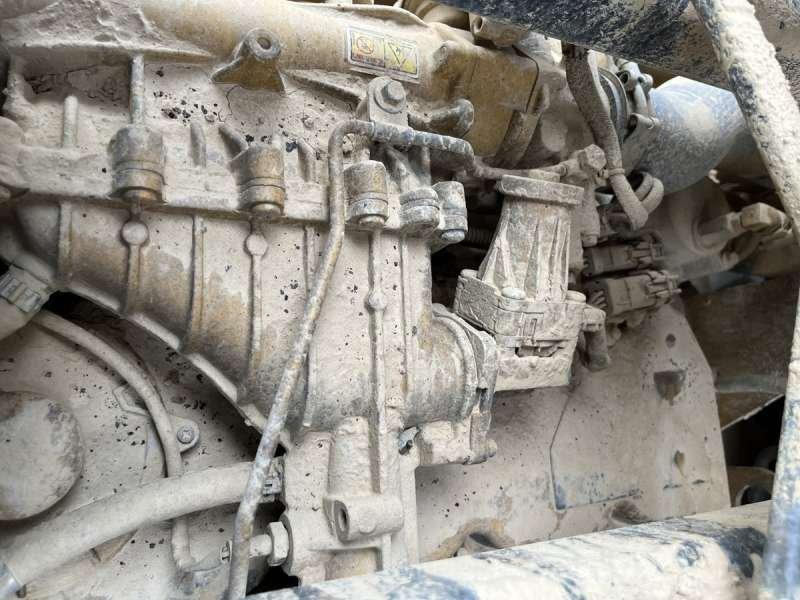 Wheel loader Caterpillar 962K: picture 33