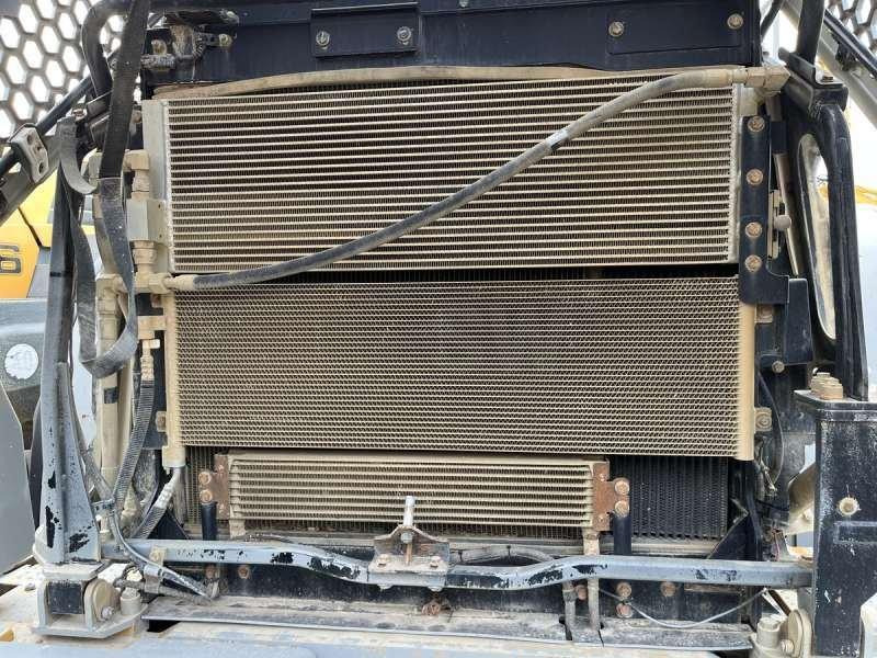 Wheel loader Caterpillar 962K: picture 24