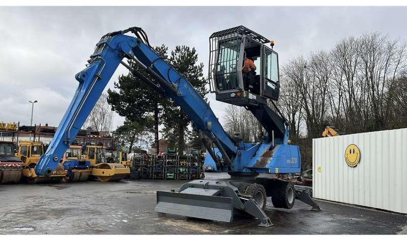 Fuchs MHL320 - Waste/ Industry handler: picture 1 Fuchs MHL320 - Waste/ Industry handler: picture 1