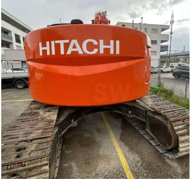 Hitachi ZX225USLC-3 - Crawler excavator: picture 4 Hitachi ZX225USLC-3 - Crawler excavator: picture 4