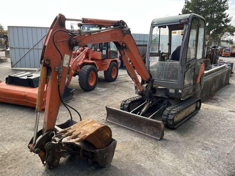 Hitachi ZX25 CLR - Mini excavator: picture 2 Hitachi ZX25 CLR - Mini excavator: picture 2