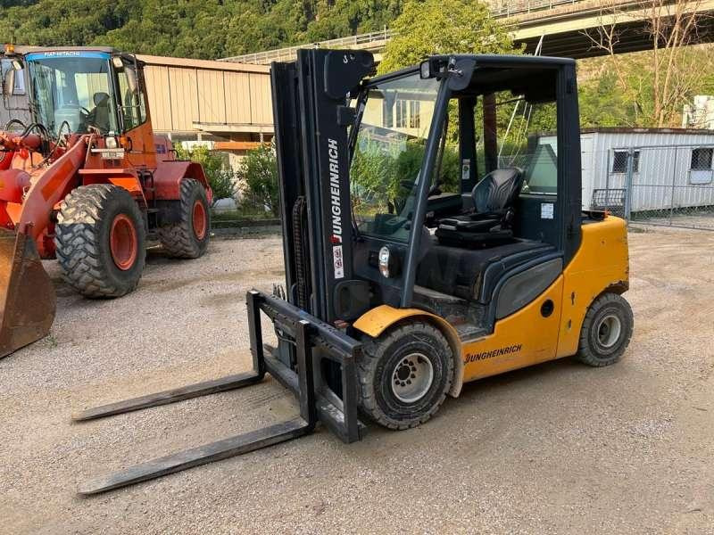 Jungheinrich DFG435s - Telescopic handler: picture 5 Jungheinrich DFG435s - Telescopic handler: picture 5
