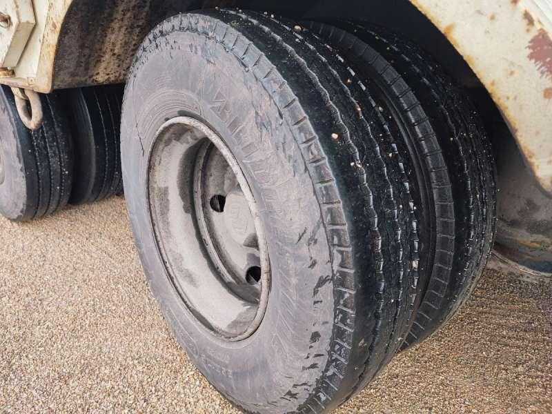 Low loader semi-trailer Kaiser 4 ESSIEUX: picture 19