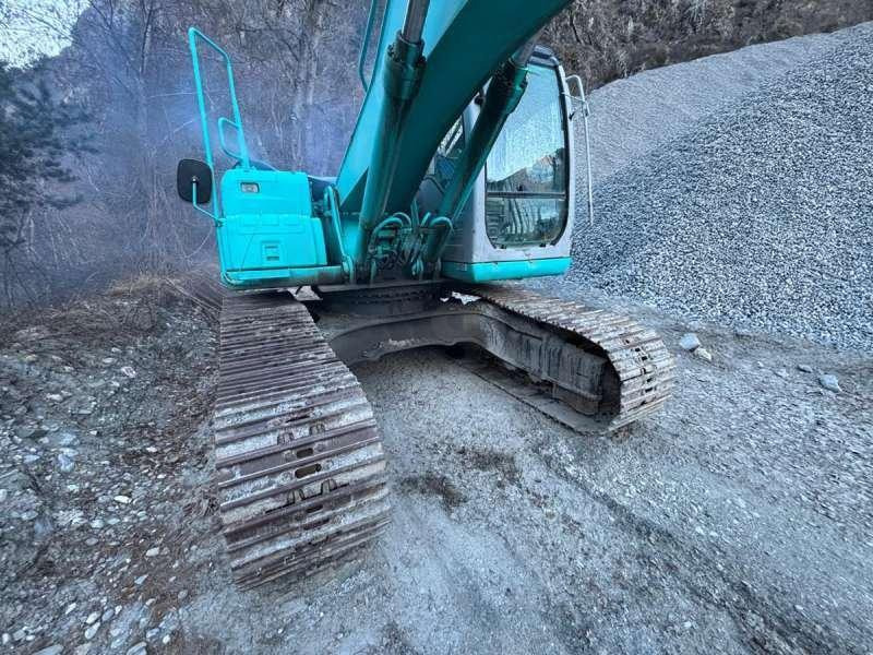 Kobelco SK210NLC-6 - Crawler excavator: picture 3 Kobelco SK210NLC-6 - Crawler excavator: picture 3