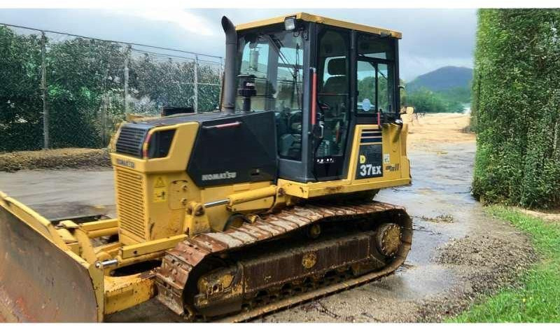 Komatsu D37EX - Bulldozer: picture 2 Komatsu D37EX - Bulldozer: picture 2