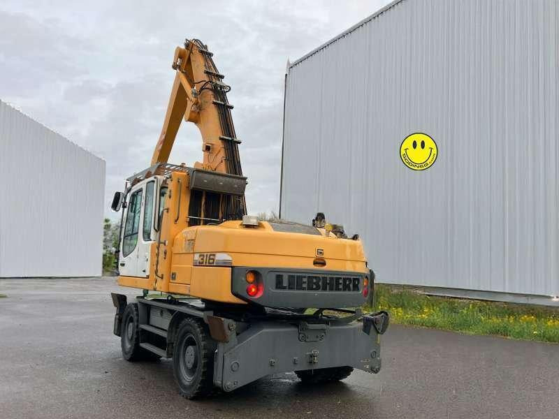 Liebherr A316 LITRONIC - Waste/ Industry handler: picture 3 Liebherr A316 LITRONIC - Waste/ Industry handler: picture 3