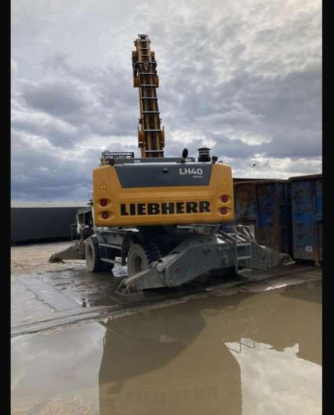 Liebherr LH40M LITRONIC - Waste/ Industry handler: picture 4 Liebherr LH40M LITRONIC - Waste/ Industry handler: picture 4