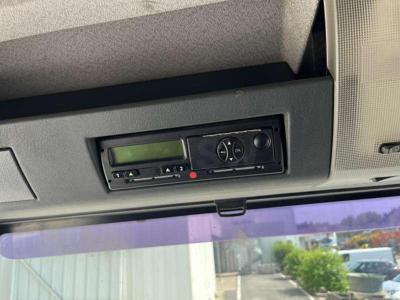 Hook lift truck MAN TGA 35.440 8X4: picture 50