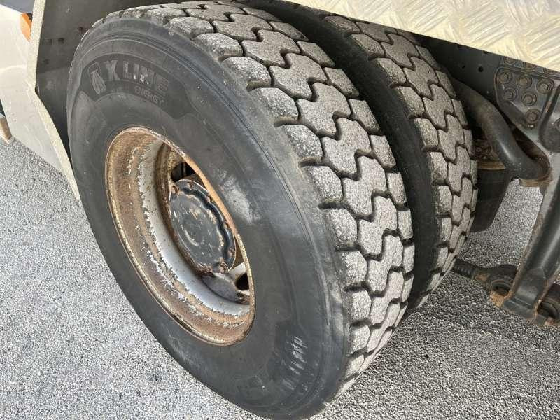 Hook lift truck MAN TGA 35.440 8X4: picture 13