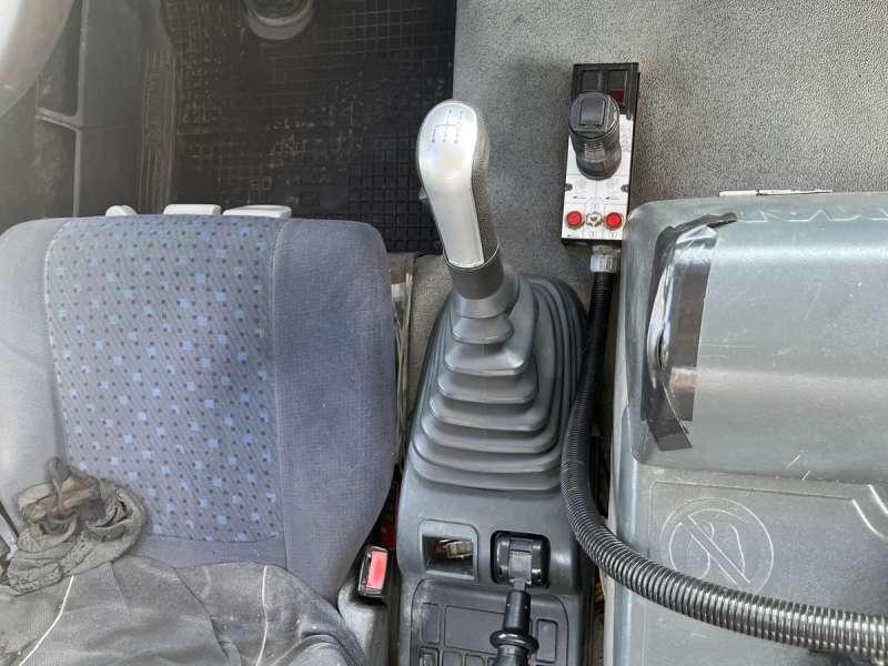 Hook lift truck MAN TGA 35.440 8X4: picture 46