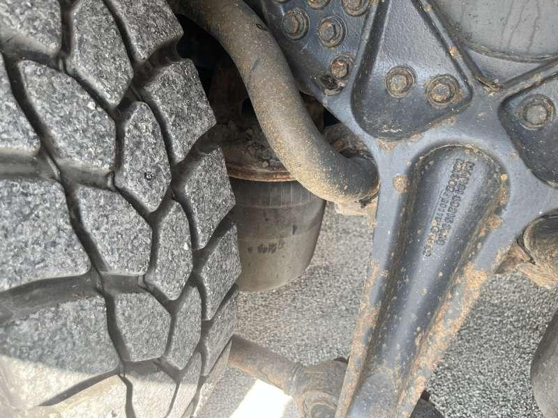 Hook lift truck MAN TGA 35.440 8X4: picture 26