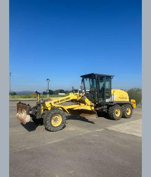 New Holland F106.6A 6X6 MACHINE SUISSE - Grader: picture 4 New Holland F106.6A 6X6 MACHINE SUISSE - Grader: picture 4