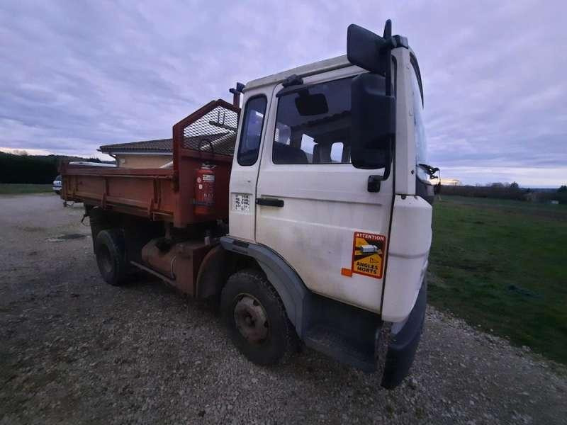 Renault 4X2 - Tipper: picture 2 Renault 4X2 - Tipper: picture 2