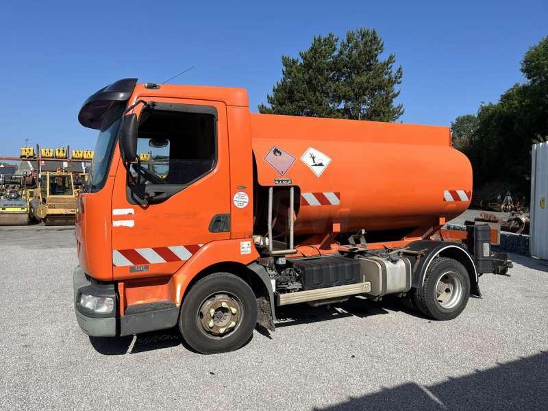 Renault MIDLUM 180 DCI - Tanker truck: picture 3 Renault MIDLUM 180 DCI - Tanker truck: picture 3