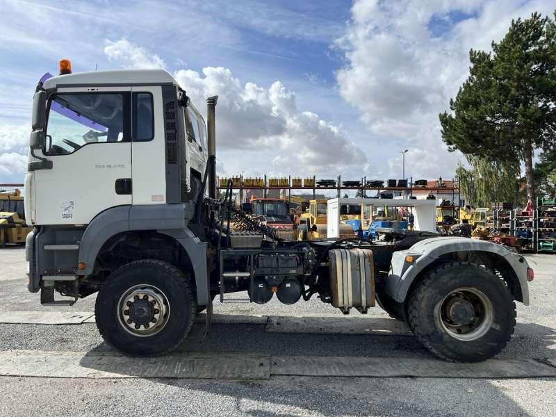 MAN TGA 18.440 4X4 - Tractor unit: picture 4 MAN TGA 18.440 4X4 - Tractor unit: picture 4