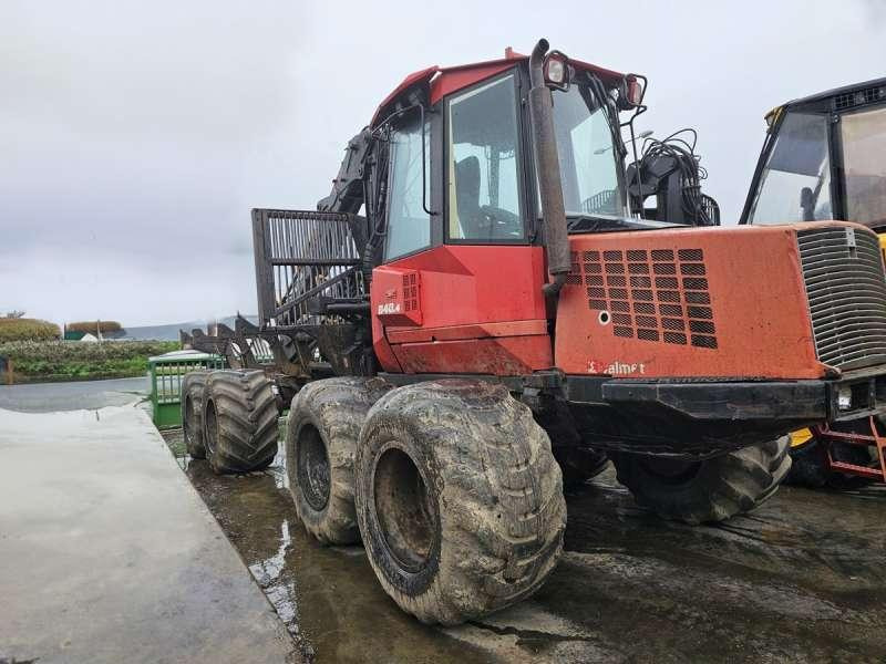 VALMET 840.4 - Forestry tractor: picture 2 VALMET 840.4 - Forestry tractor: picture 2
