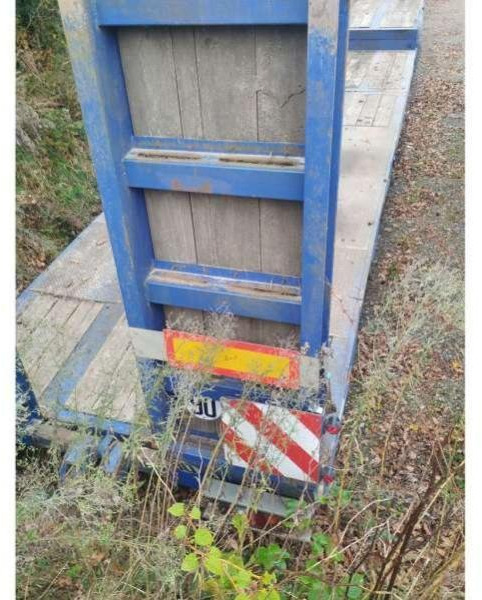 Verem 3 ESSIEUX - Low loader semi-trailer: picture 4 Verem 3 ESSIEUX - Low loader semi-trailer: picture 4