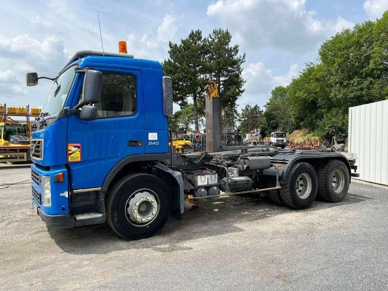 Volvo FM12 - 340 - Hook lift truck: picture 3 Volvo FM12 - 340 - Hook lift truck: picture 3