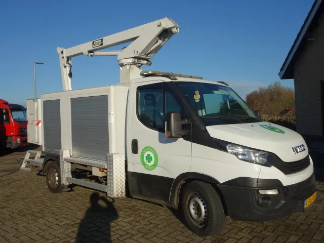 Iveco Daily 35S14 CUSTERS 12 METER SKY WORKER EURO 6 ,AIRCO - Commercial vehicle: picture 5 Iveco Daily 35S14 CUSTERS 12 METER SKY WORKER EURO 6 ,AIRCO - Commercial vehicle: picture 5