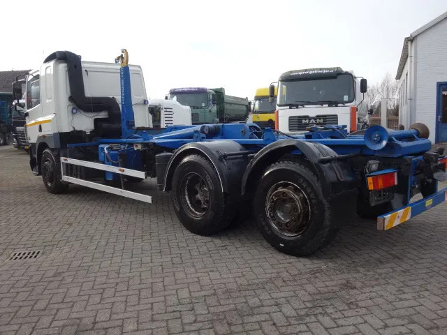 DAF CF 410 6X2 HAAKSYSTEEM MANUAL GEARBOX,AIRCO - Cable system truck: picture 4 DAF CF 410 6X2 HAAKSYSTEEM MANUAL GEARBOX,AIRCO - Cable system truck: picture 4