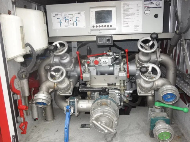 MAN TGM 15.290 15-280 BOMBEROS FIRE TRUCK, 3000 LITER PER MIN - Fire truck: picture 5 MAN TGM 15.290 15-280 BOMBEROS FIRE TRUCK, 3000 LITER PER MIN - Fire truck: picture 5