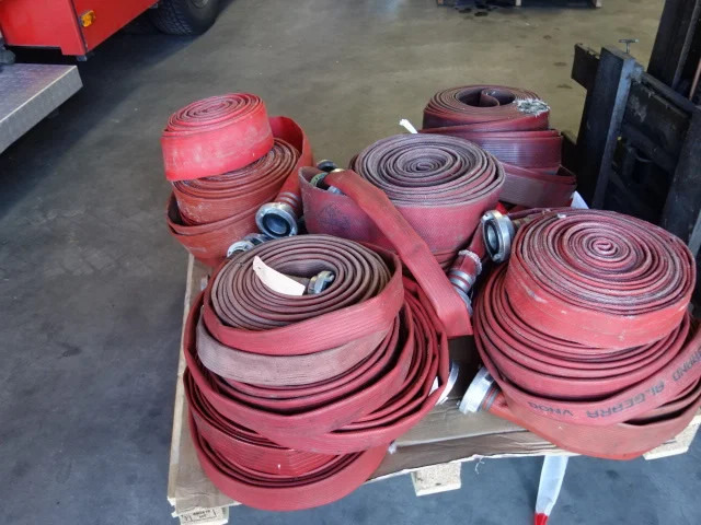 Mercedes-Benz 80euro fire hose - Fire truck: picture 2 Mercedes-Benz 80euro fire hose - Fire truck: picture 2