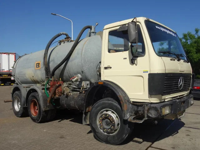 Mercedes-Benz MB 2222 6X4 WATERTANKER WITH PUMP - Tanker truck: picture 1 Mercedes-Benz MB 2222 6X4 WATERTANKER WITH PUMP - Tanker truck: picture 1