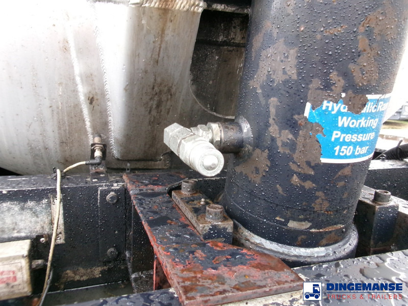 Tanker semi-trailer Feldbinder Powder tank alu 38 m3 (tipping): picture 14