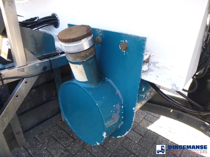 Tanker semi-trailer Feldbinder Powder tank alu 40 m3 + engine/compressor: picture 20 Tanker semi-trailer Feldbinder Powder tank alu 40 m3 + engine/compressor: picture 20