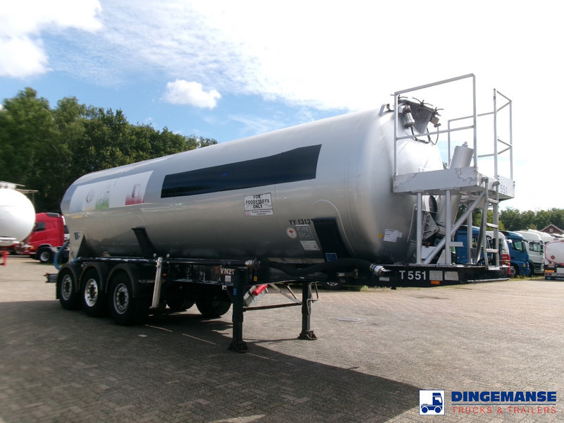 Feldbinder Powder tank alu 41 m3 (tipping) - Tanker semi-trailer: picture 2 Feldbinder Powder tank alu 41 m3 (tipping) - Tanker semi-trailer: picture 2