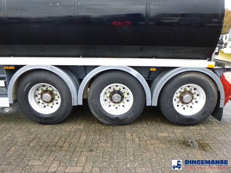 Heil / Thompson Heavy oil tank alu 34.2 m3 / 1 comp + pump - Tanker semi-trailer: picture 5 Heil / Thompson Heavy oil tank alu 34.2 m3 / 1 comp + pump - Tanker semi-trailer: picture 5