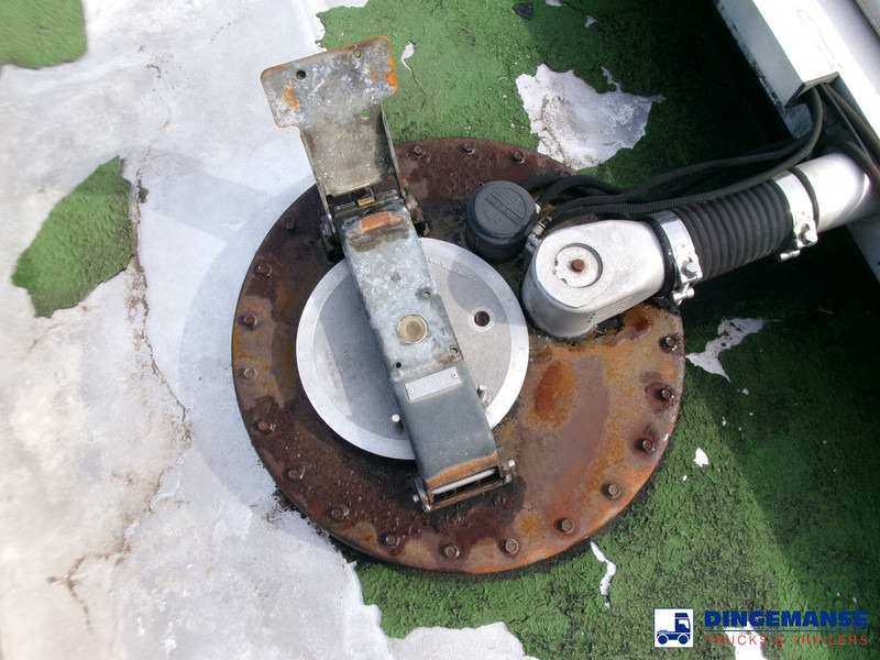Tanker truck Iveco AD260S31Y 6X2 fuel tank 19 m3 / 5 comp / ADR 02-07-2024: picture 18