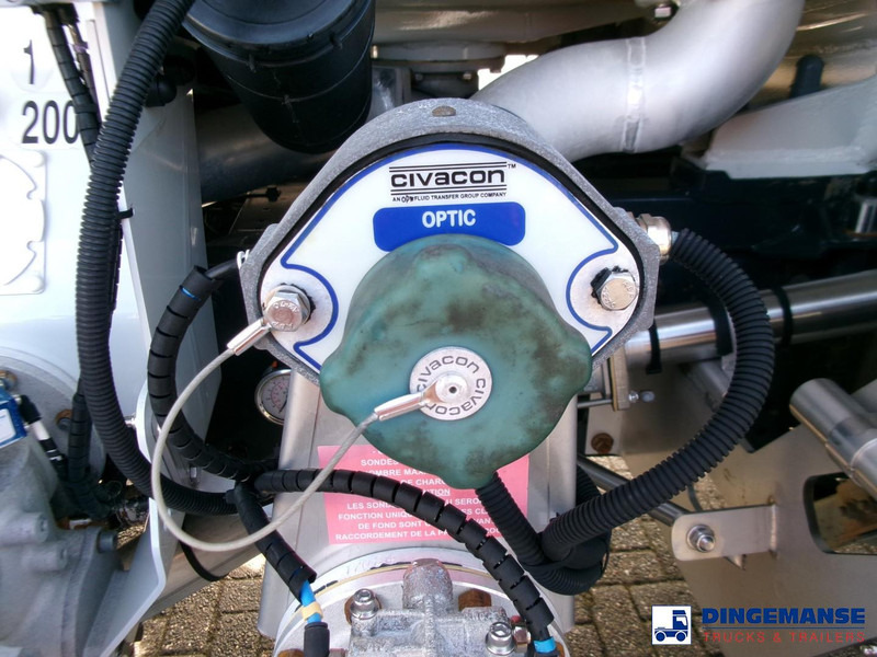 Tanker truck Iveco AD260S31Y 6X2 fuel tank 19 m3 / 5 comp / ADR 02-07-2024: picture 13