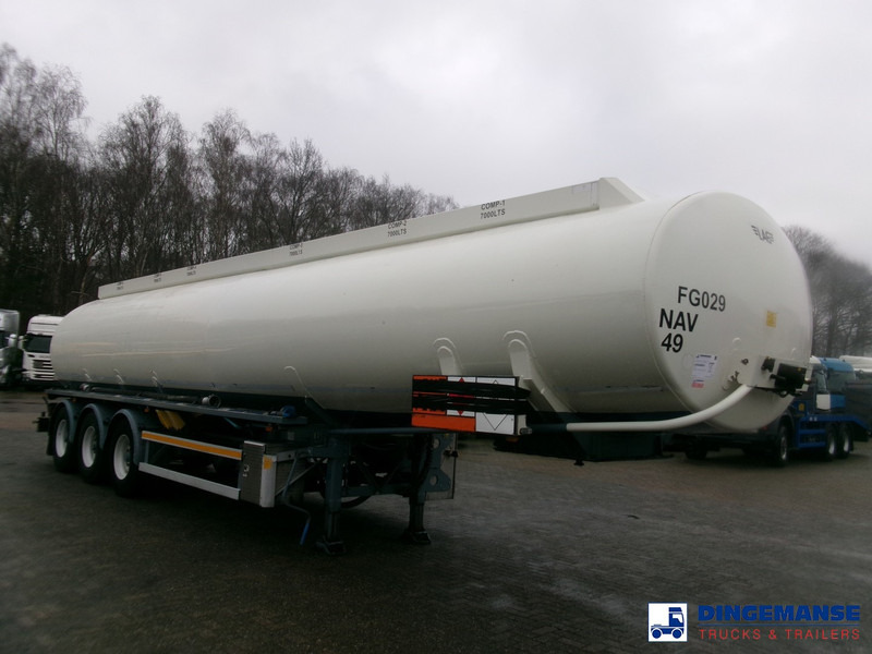 LAG Fuel tank alu 44.5 m3 / 6 comp + pump - Tanker semi-trailer: picture 2 LAG Fuel tank alu 44.5 m3 / 6 comp + pump - Tanker semi-trailer: picture 2