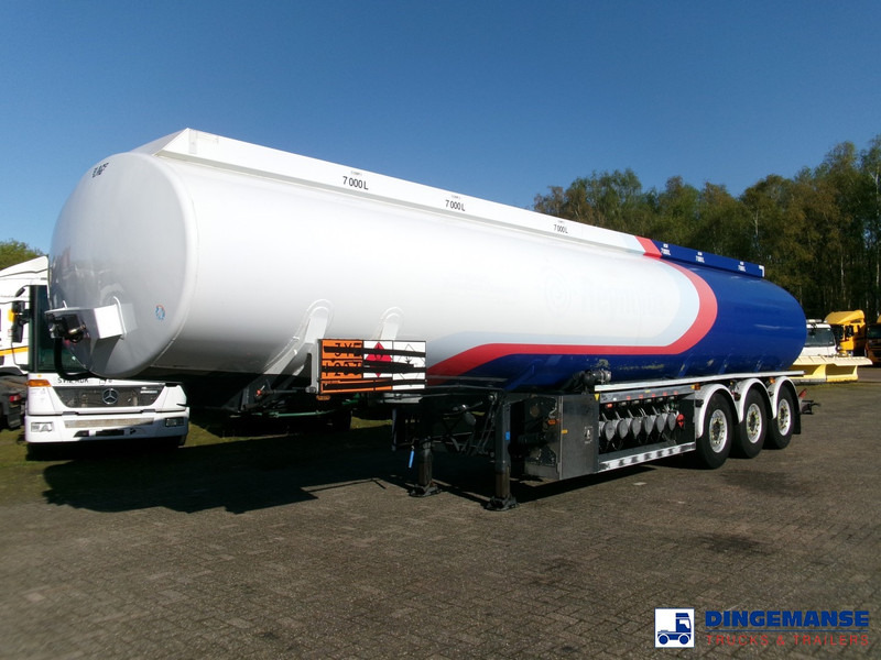 LAG Fuel tank alu 44.5 m3 / 6 comp + pump - Tanker semi-trailer: picture 1 LAG Fuel tank alu 44.5 m3 / 6 comp + pump - Tanker semi-trailer: picture 1