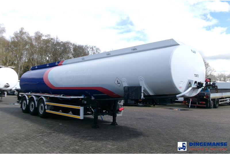LAG Fuel tank alu 44.5 m3 / 6 comp + pump - Tanker semi-trailer: picture 2 LAG Fuel tank alu 44.5 m3 / 6 comp + pump - Tanker semi-trailer: picture 2