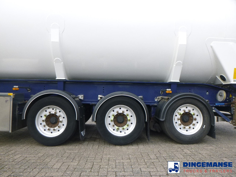 LAG Powder tank alu 58 m3 (tipping) - Tanker semi-trailer: picture 5 LAG Powder tank alu 58 m3 (tipping) - Tanker semi-trailer: picture 5