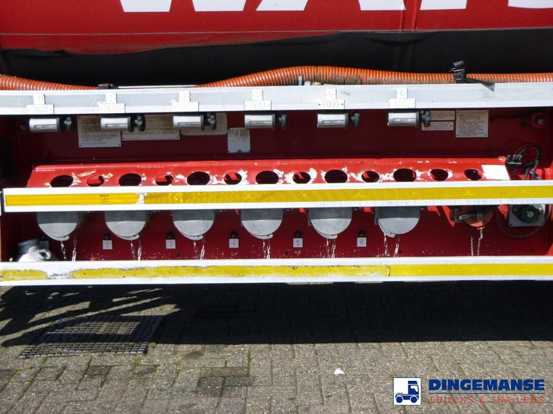 Lakeland Fuel tank alu 42.8 m3 / 6 comp - Tanker semi-trailer: picture 5 Lakeland Fuel tank alu 42.8 m3 / 6 comp - Tanker semi-trailer: picture 5
