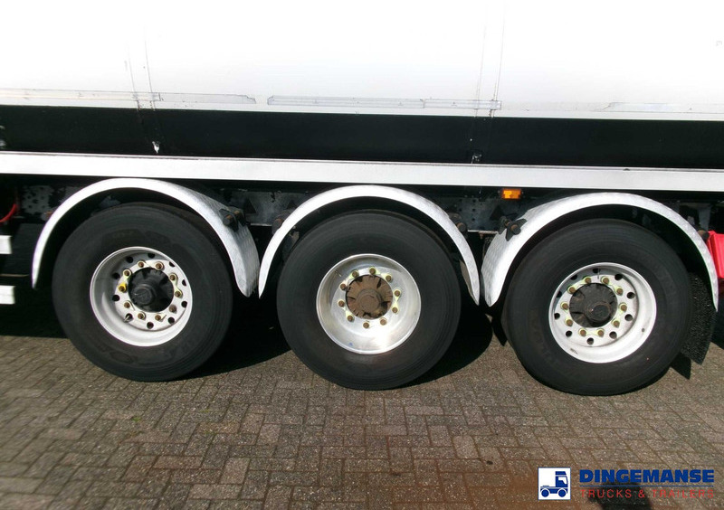 Lakeland Fuel tank alu 43 m3 / 6 comp - Tanker semi-trailer: picture 5 Lakeland Fuel tank alu 43 m3 / 6 comp - Tanker semi-trailer: picture 5