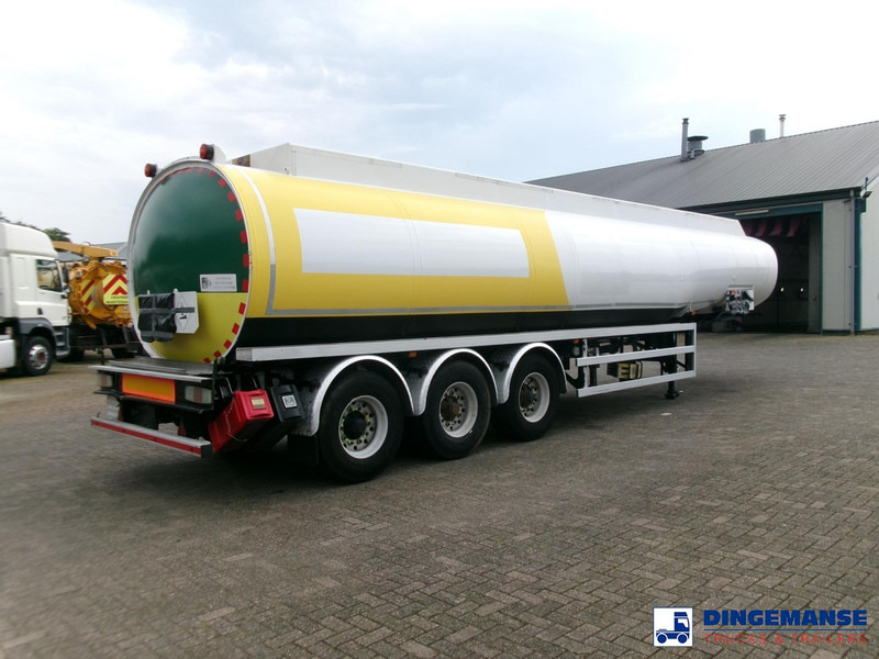 Lakeland Fuel tank alu 43 m3 / 6 comp - Tanker semi-trailer: picture 4 Lakeland Fuel tank alu 43 m3 / 6 comp - Tanker semi-trailer: picture 4