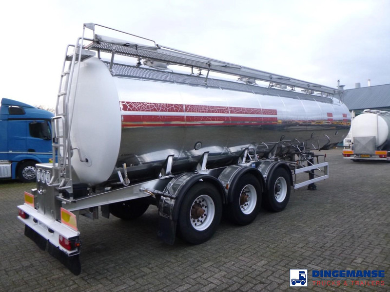 Magyar Food tank inox 29 m3 / 4 comp - Tanker semi-trailer: picture 4 Magyar Food tank inox 29 m3 / 4 comp - Tanker semi-trailer: picture 4